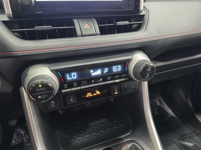 Certified 2023 Toyota RAV4 SE w/ Weather & Moonroof Package AWD/4WD image 21