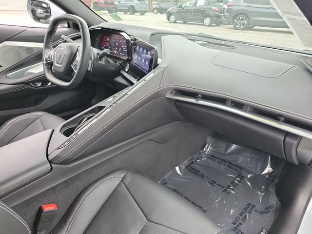 Used 2021 Chevrolet Corvette Stingray Preferred Cpe w/ Z51 Performance Package image 16