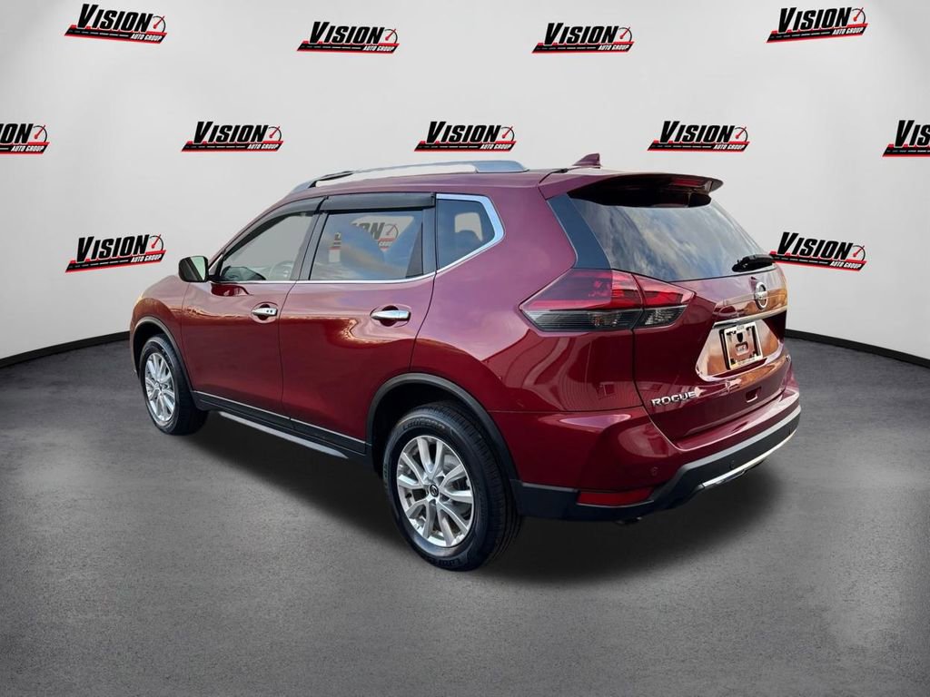 Used 2019 Nissan Rogue SV image 7