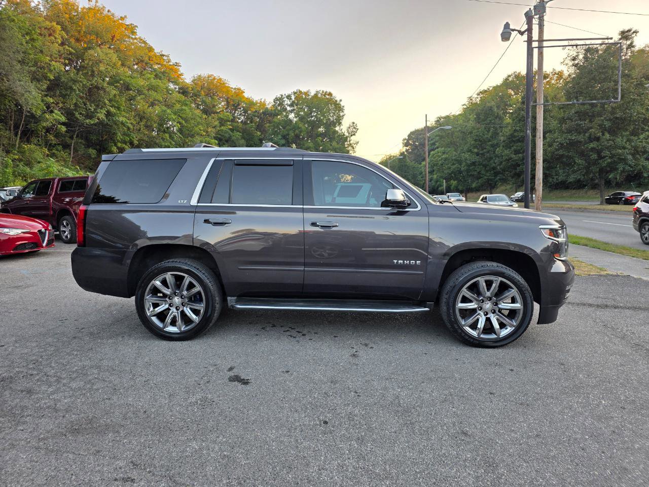 Used 2015 Chevrolet Tahoe LTZ AWD/4WD image 4