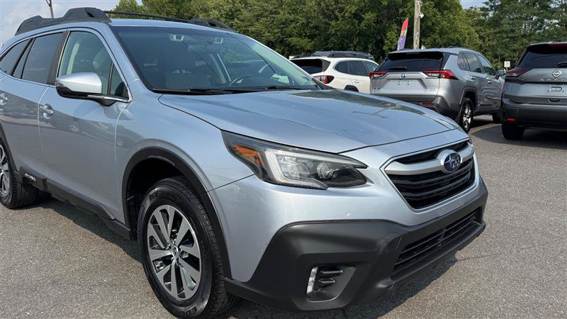 Used 2022 Subaru Outback Premium AWD/4WD image 21