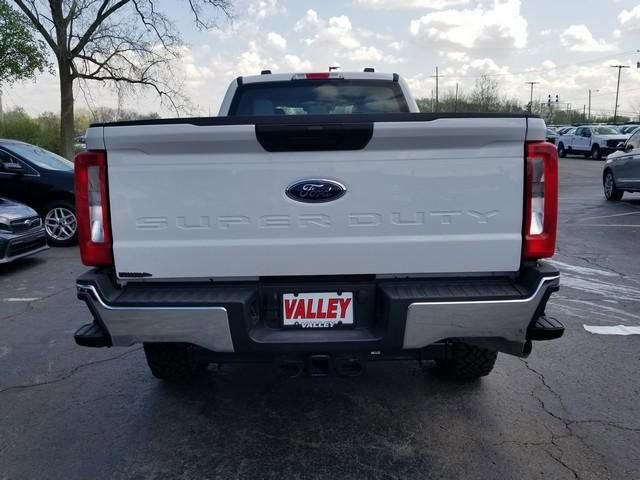 New 2026 Ford F350 XL w/ XL Off-Road Package AWD/4WD image 6