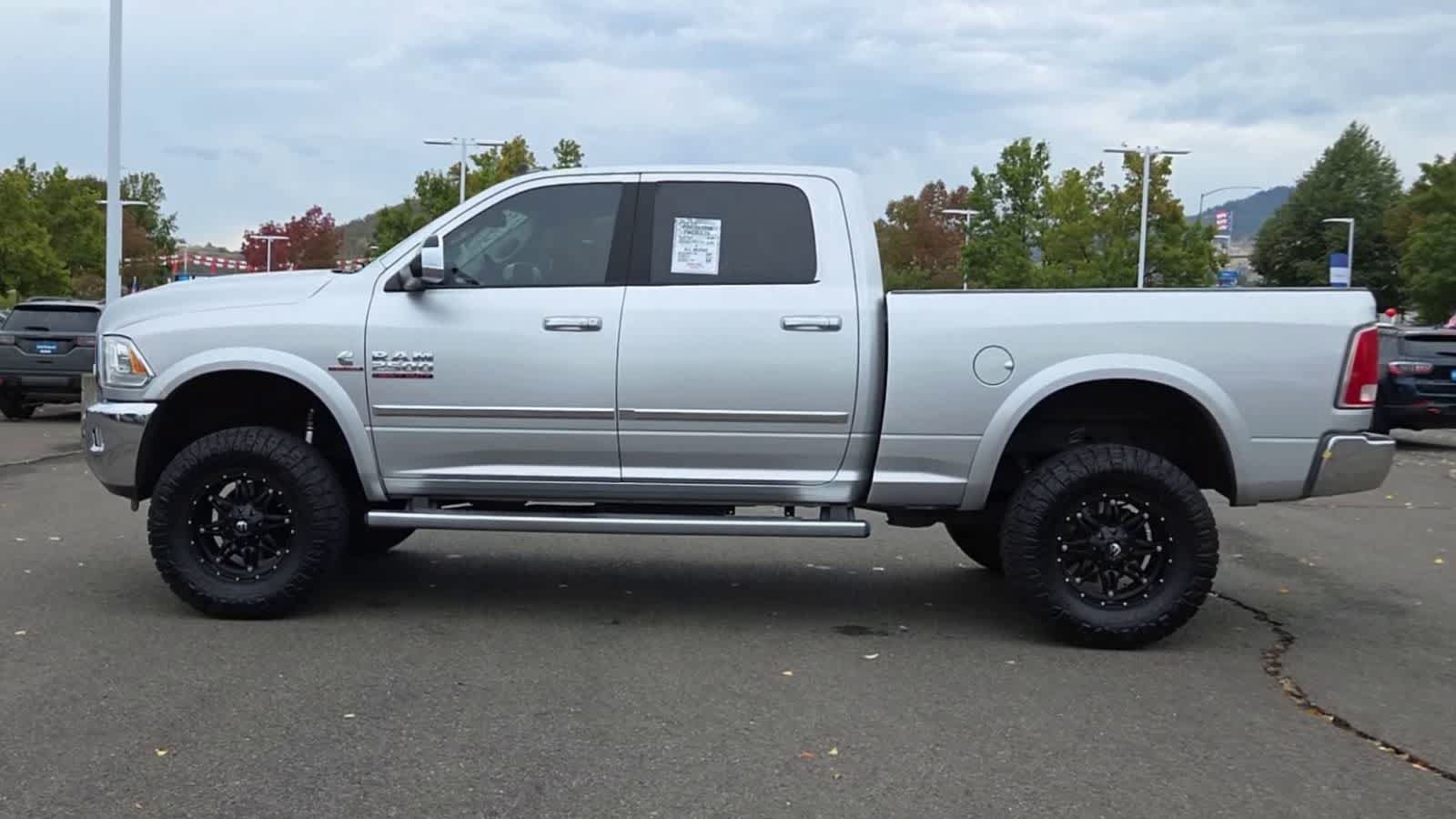 Used 2014 RAM 2500 Laramie w/ Convenience Group AWD/4WD image 5