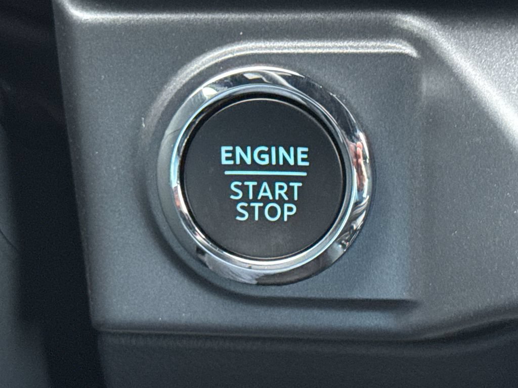 New 2026 Ford F150 XLT w/ Equipment Group 302A MID AWD/4WD image 24