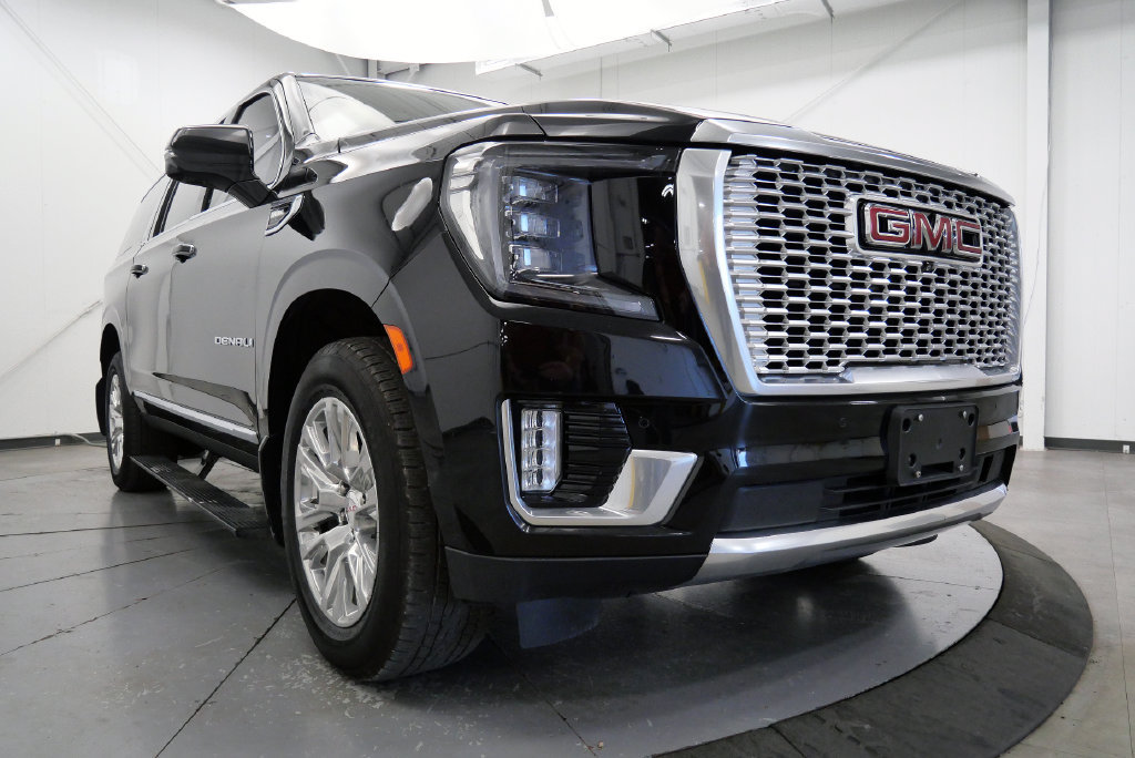 Used 2023 GMC Yukon XL Denali AWD/4WD image 40