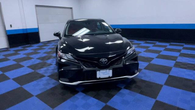 Used 2024 Toyota Camry XSE w/ Navigation Package FWD image 3