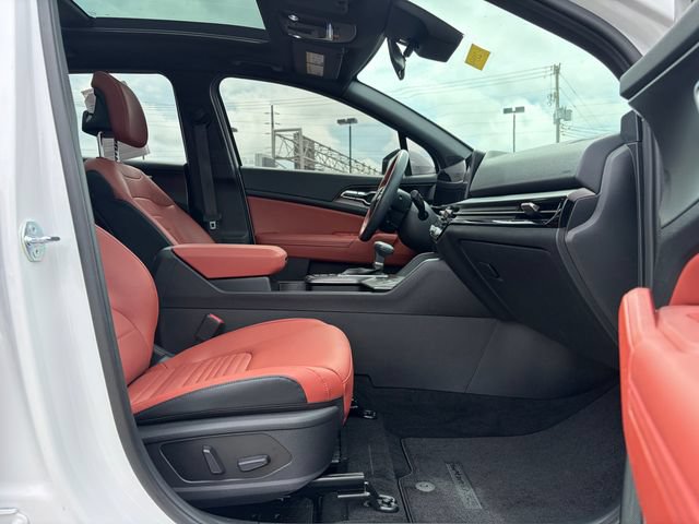 Certified 2026 Kia Sportage SX AWD/4WD image 32