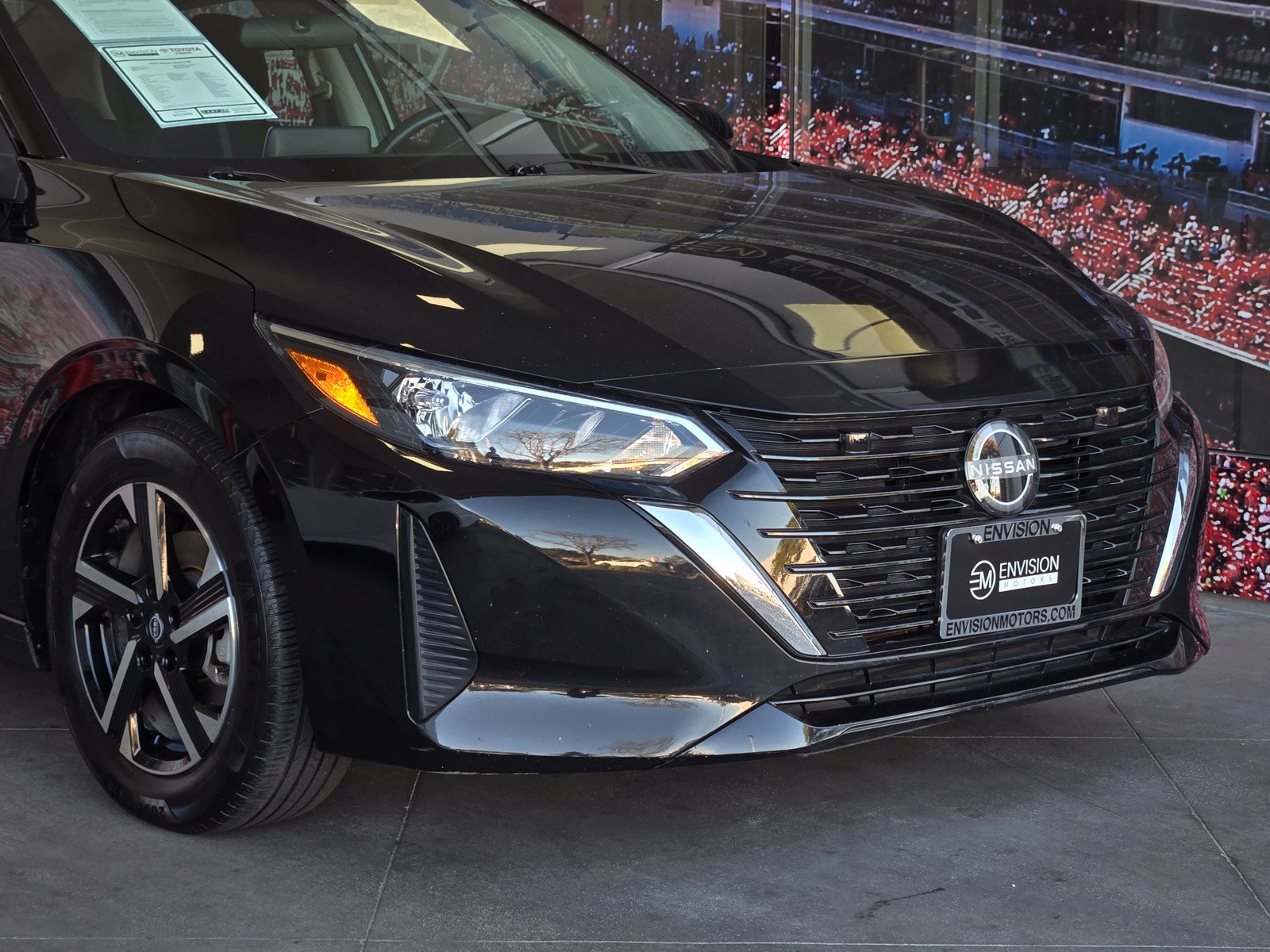 Used 2024 Nissan Sentra SV FWD image 2