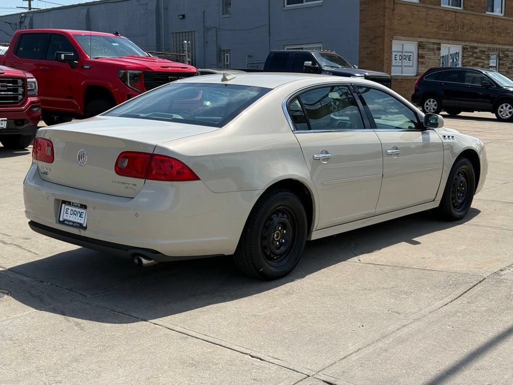 Used 2011 Buick Lucerne CXL FWD image 6