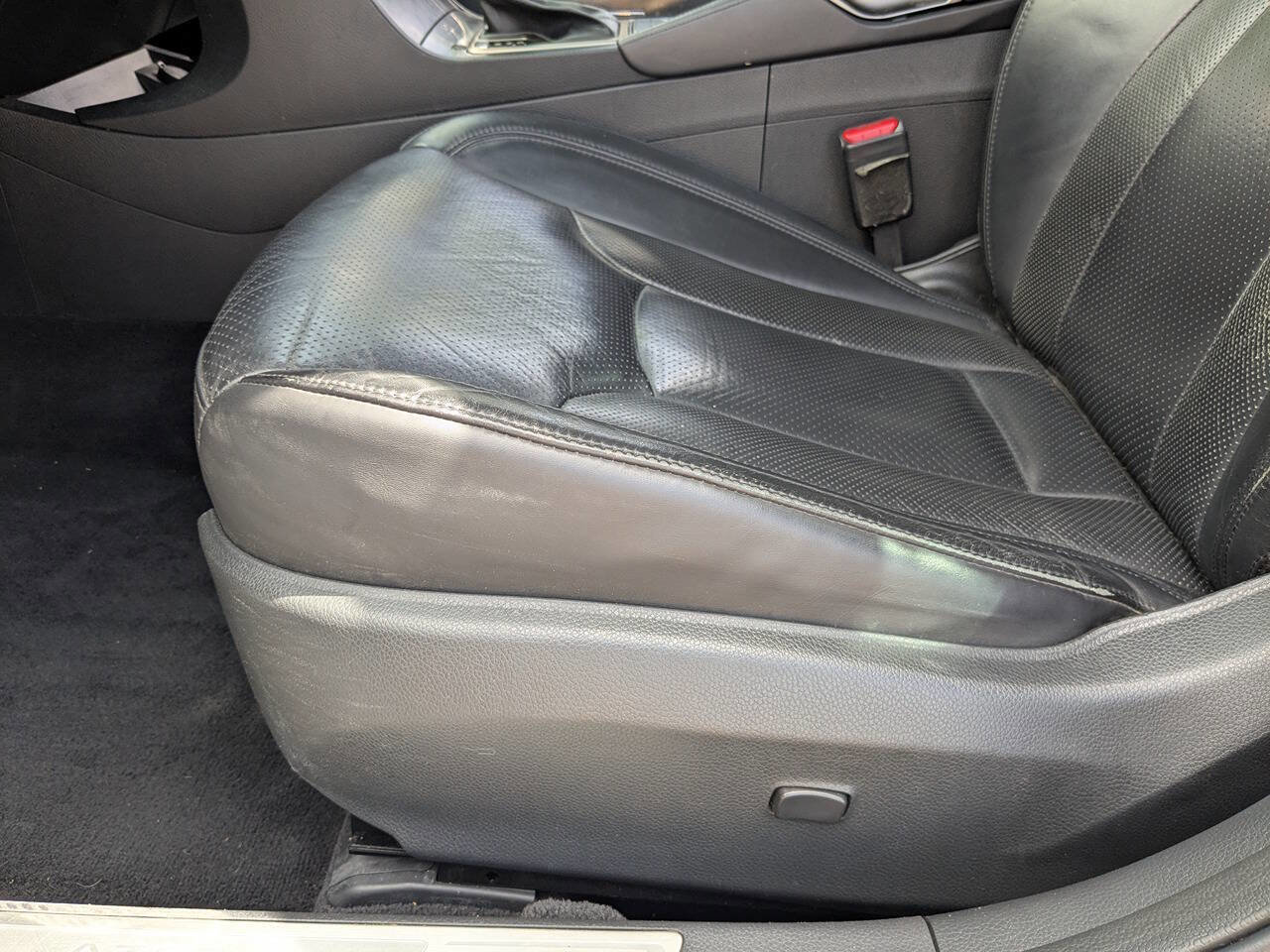 Used 2013 Hyundai Azera image 21