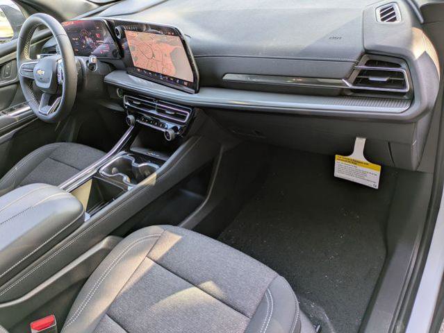 New 2026 Chevrolet Traverse LT w/ Driver Confidence Package FWD image 29