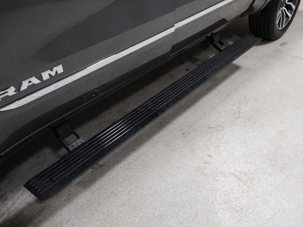 New 2026 RAM 1500 Limited w/ Off Road Group image 8