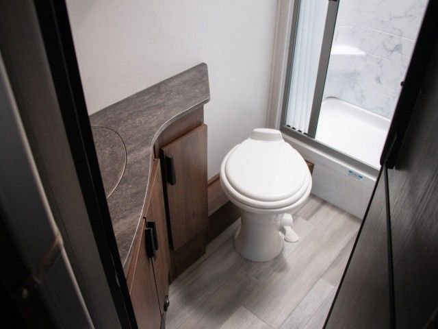 Used 2022 Mercedes-Benz Sprinter 3500 image 25