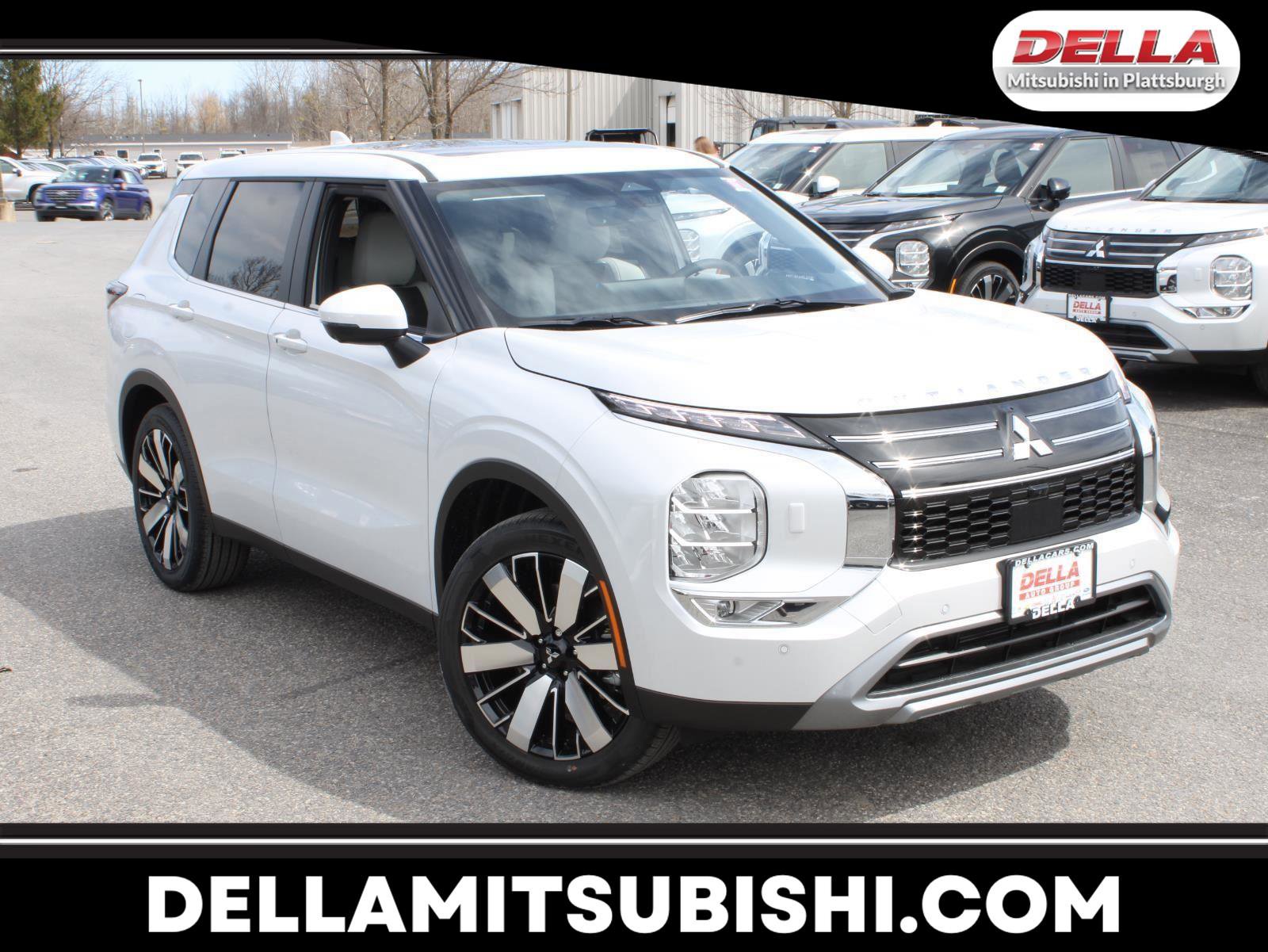 New 2025 Mitsubishi Outlander SE