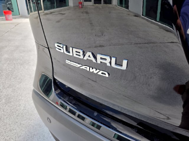 Used 2025 Subaru Ascent Limited AWD/4WD image 17