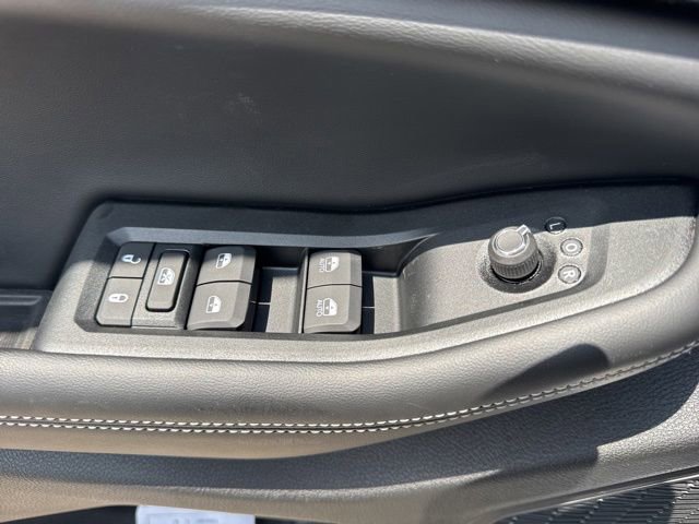 New 2026 Jeep Grand Cherokee Laredo X RWD image 9