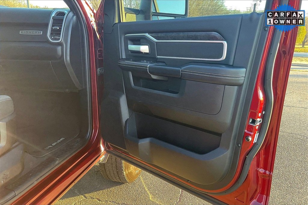 Used 2024 RAM 3500 Big Horn w/ Sport Appearance Package image 23