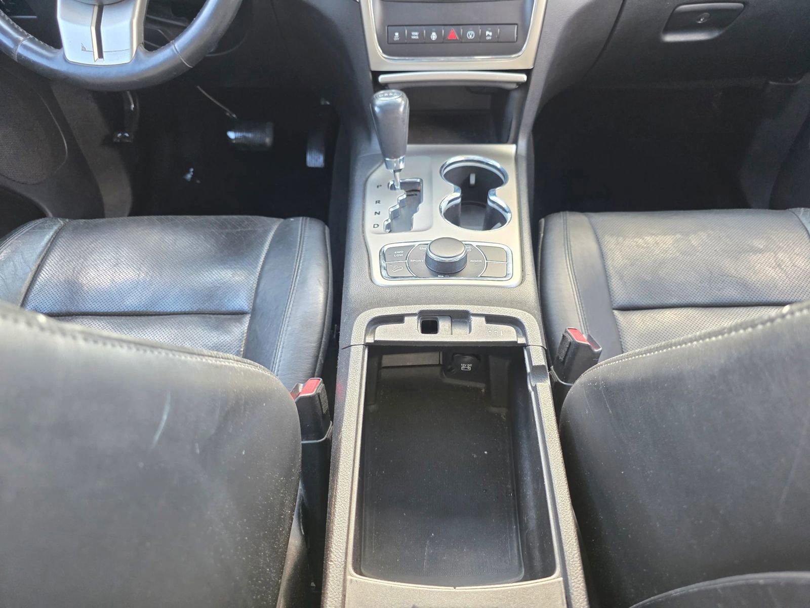 Used 2013 Jeep Grand Cherokee Limited w/ Luxury Group II AWD/4WD image 23