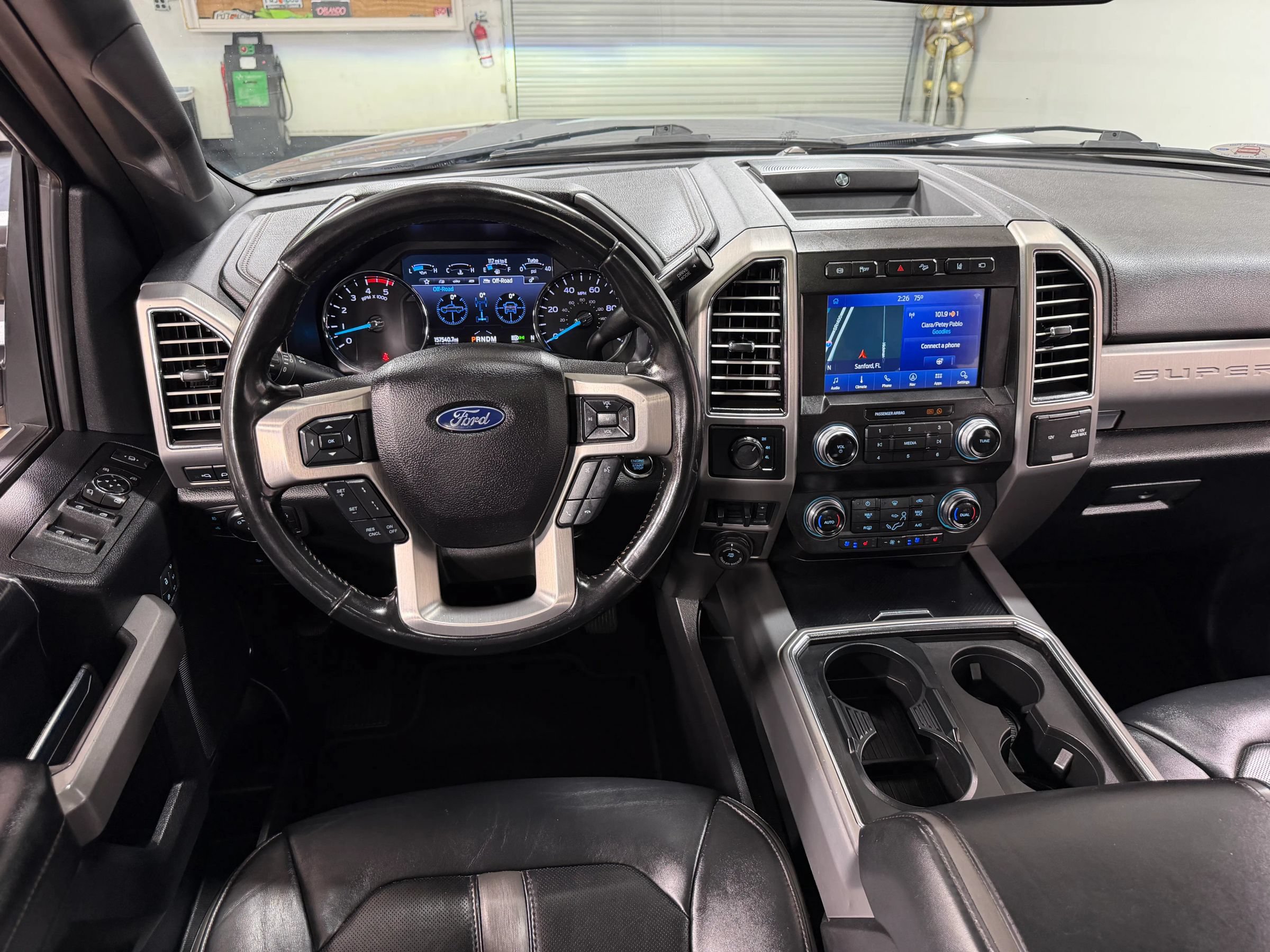 Used 2021 Ford F450 Platinum w/ FX4 Off-Road Package AWD/4WD image 24