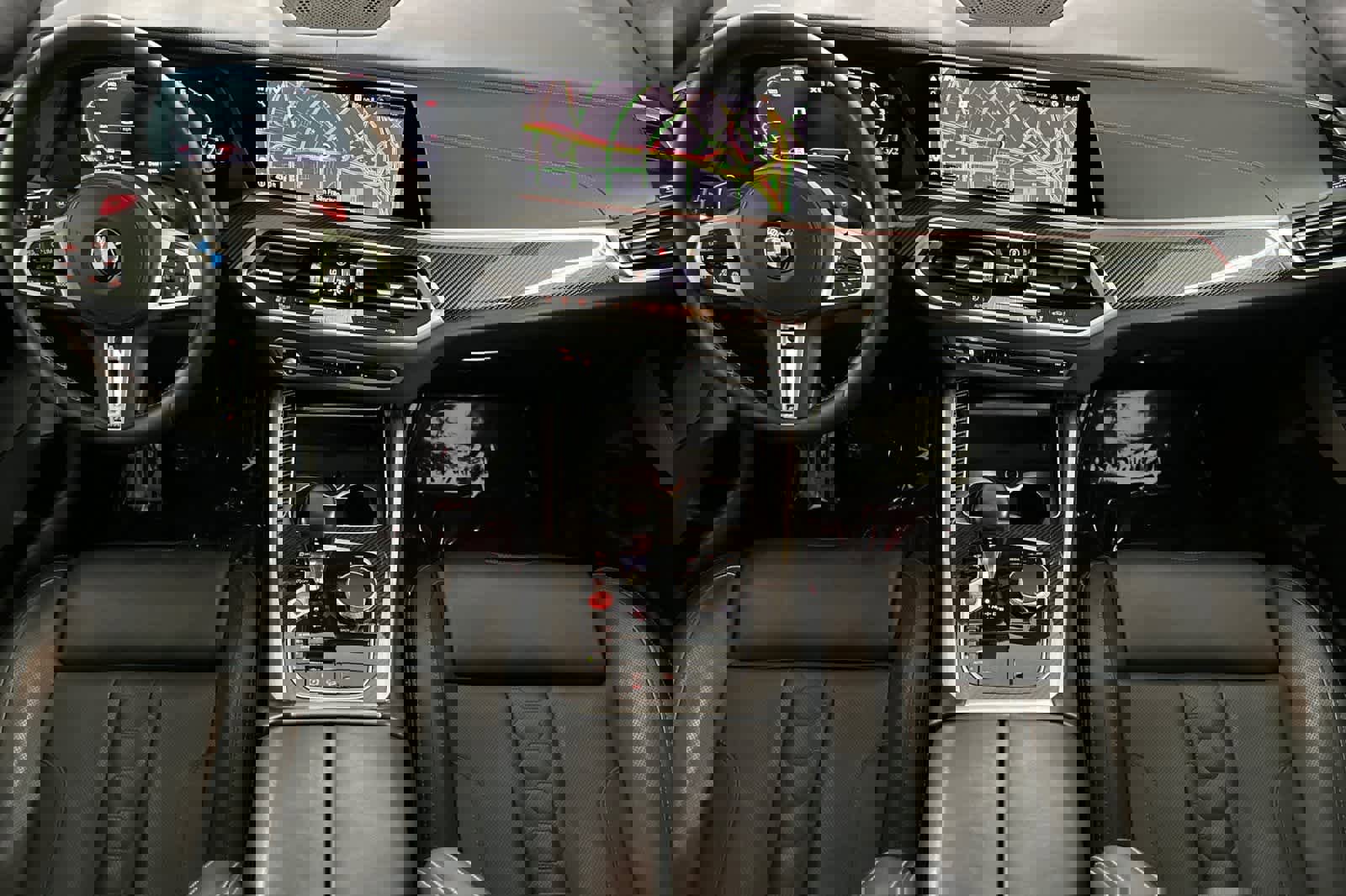 Used 2022 BMW X6 M w/ Executive Package image 3