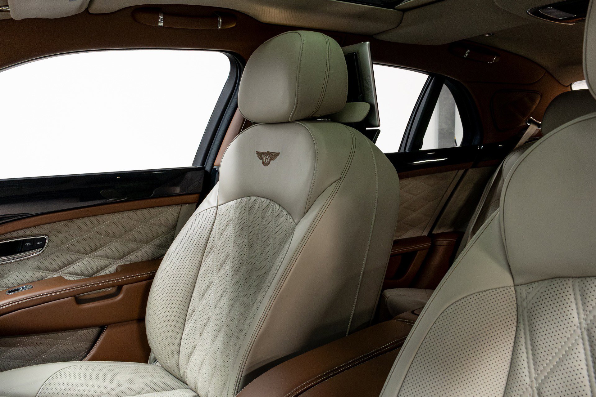 Used 2017 Bentley Mulsanne Speed image 14