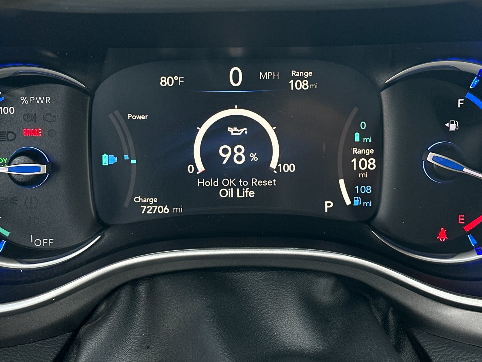 Used 2023 Chrysler Pacifica Touring-L FWD image 25