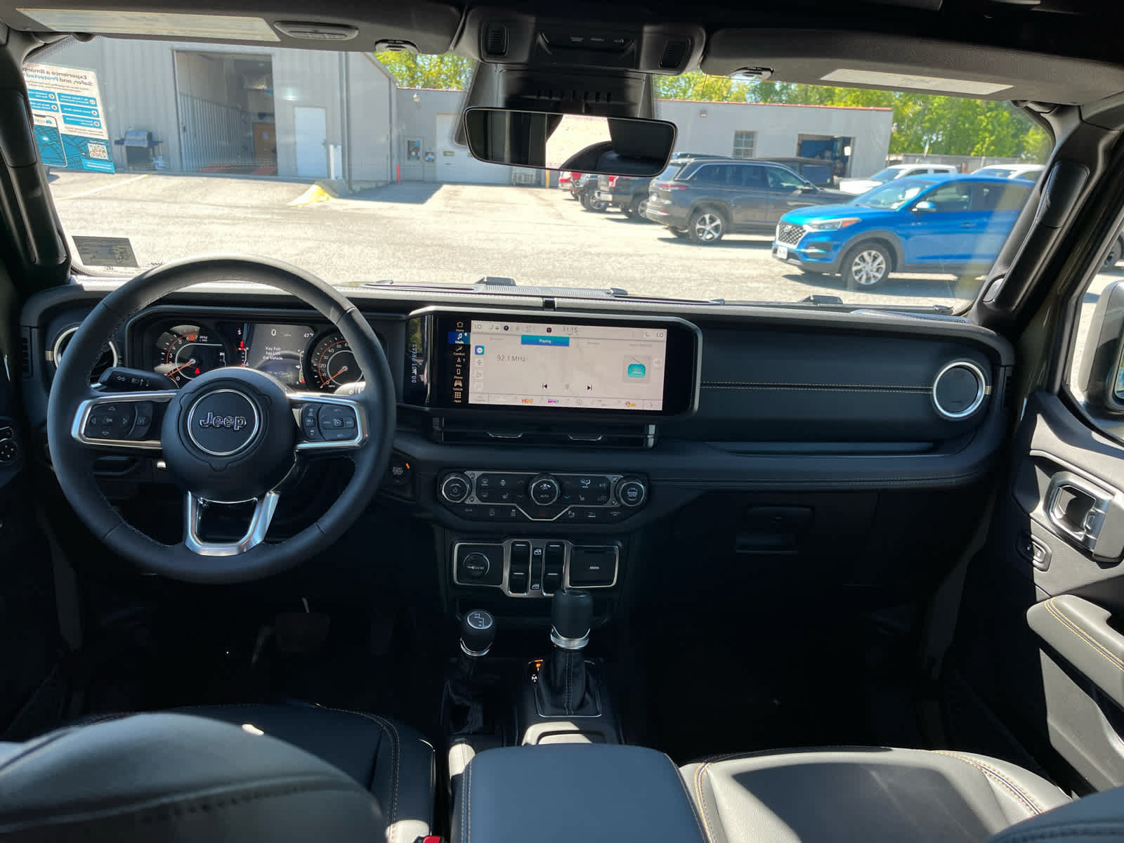 New 2026 Jeep Wrangler Unlimited Sahara AWD/4WD image 26