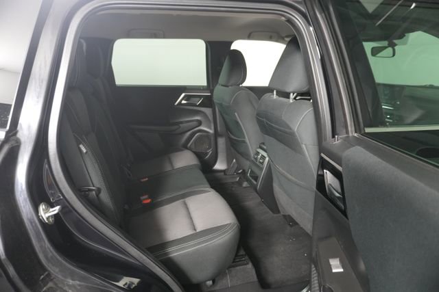 Used 2022 Mitsubishi Outlander ES image 27