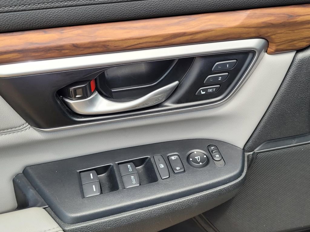 Used 2022 Honda CR-V EX-L image 11