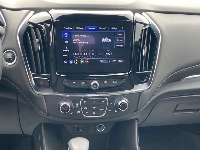 Certified 2023 Chevrolet Traverse LT w/ LPO, Floor Liner Package image 9