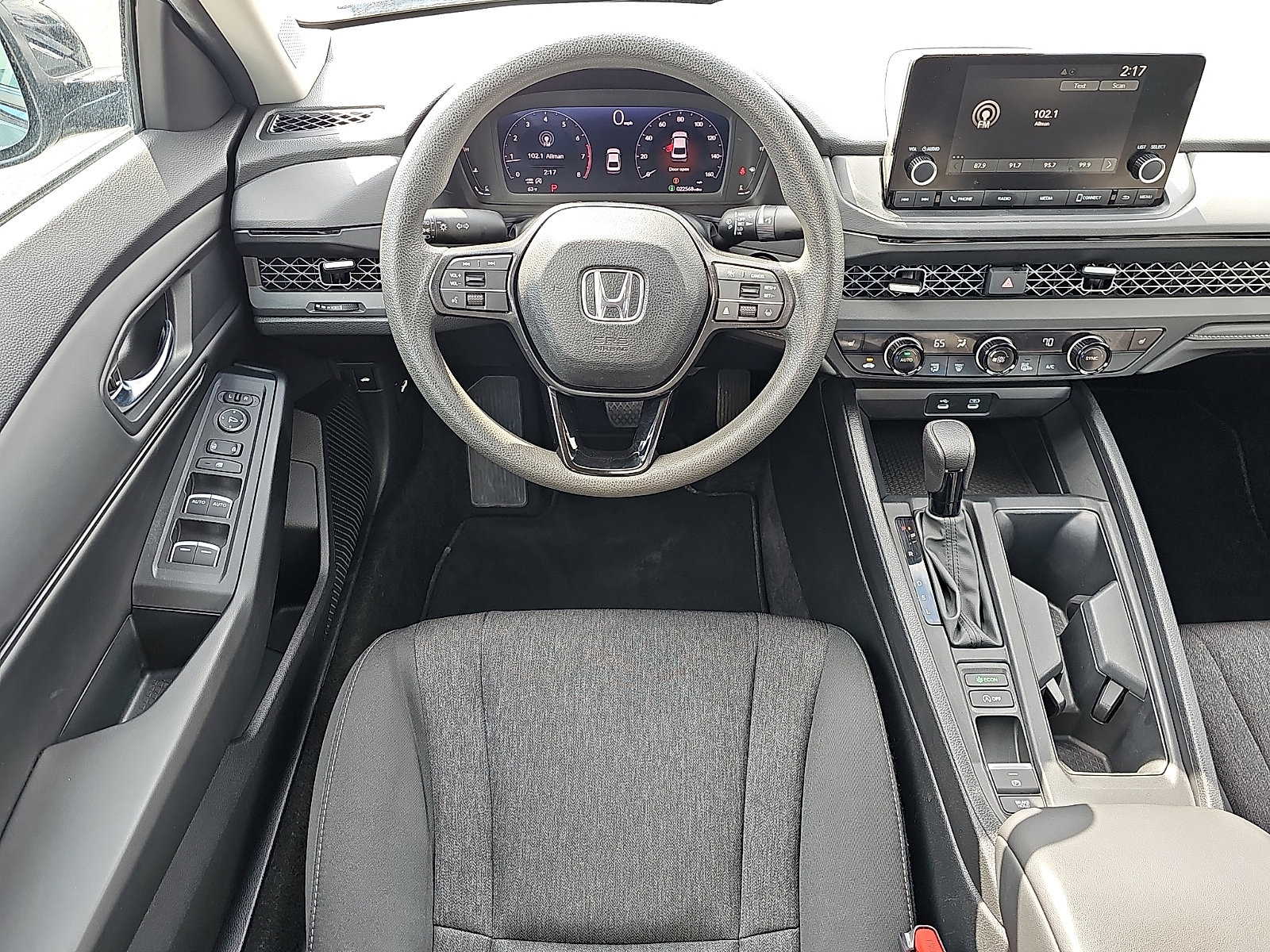 Used 2024 Honda Accord EX image 11