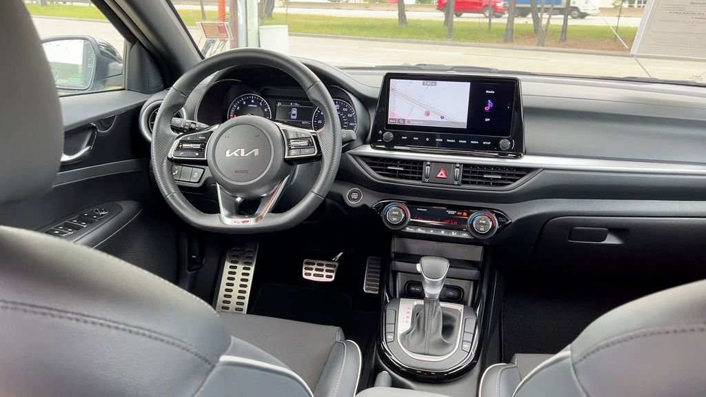 Used 2023 Kia Forte GT-Line image 23