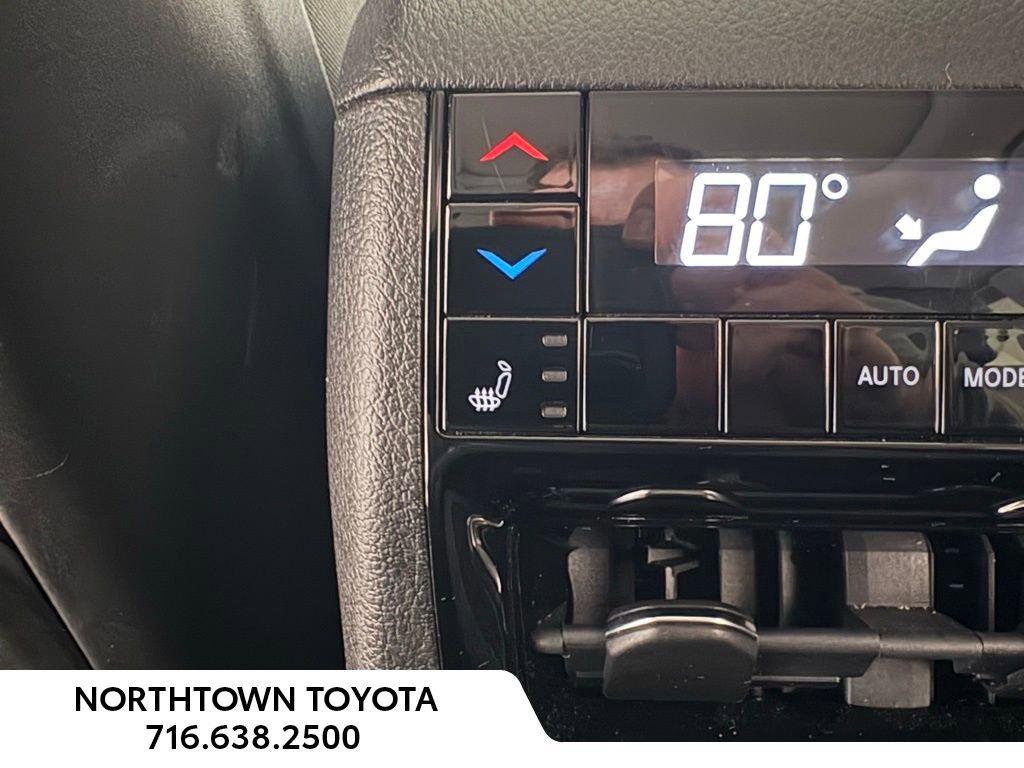 Used 2021 Jeep Grand Cherokee L Limited AWD/4WD image 28