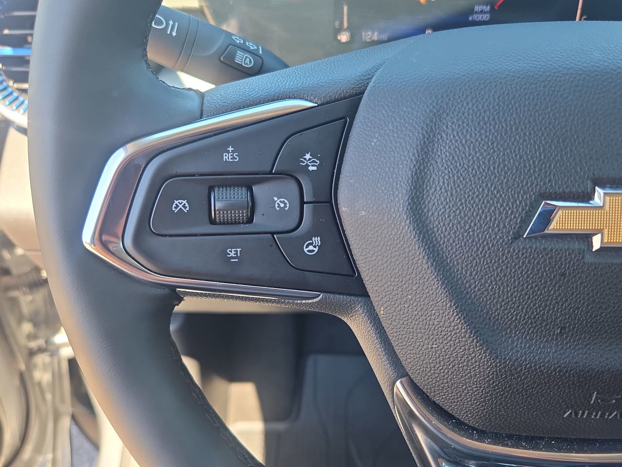 Used 2026 Chevrolet Trax LT w/ Driver Confidence Package image 16