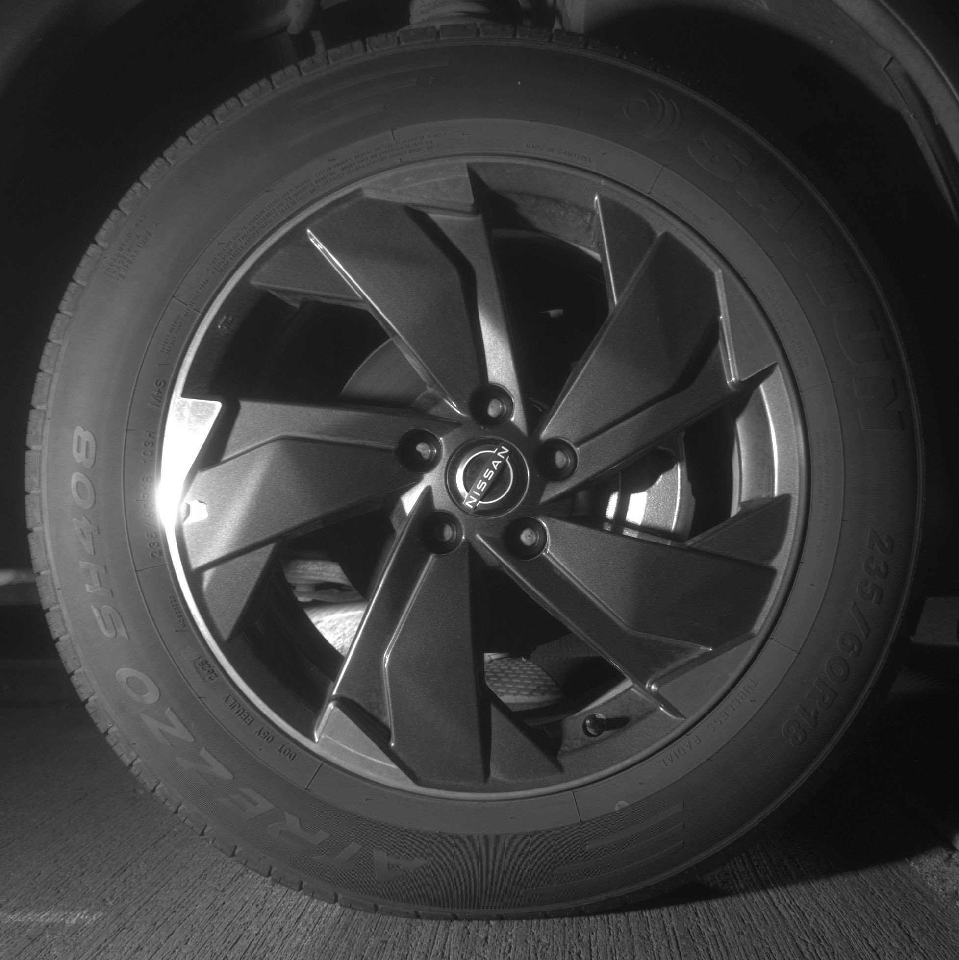Used 2025 Nissan Rogue SV AWD/4WD image 13