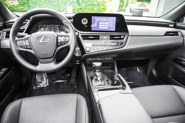 Certified 2025 Lexus ES 350 w/ Premium Package FWD image 18