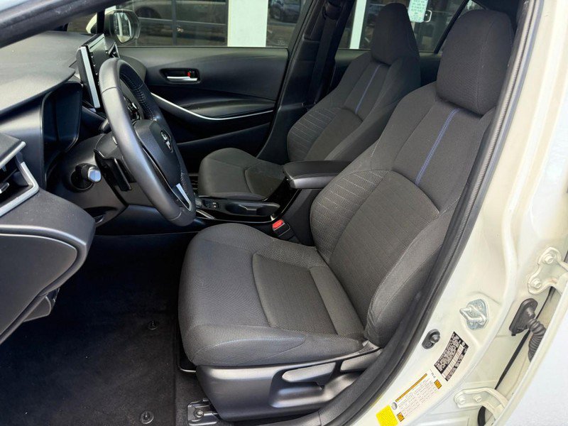 Used 2020 Toyota Corolla SE image 9