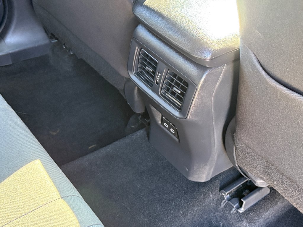 Certified 2025 Toyota RAV4 XLE AWD/4WD image 21