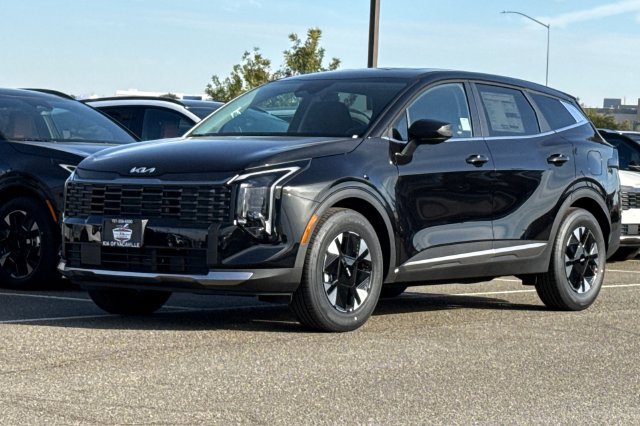 New 2027 Kia Sportage LX FWD image 8