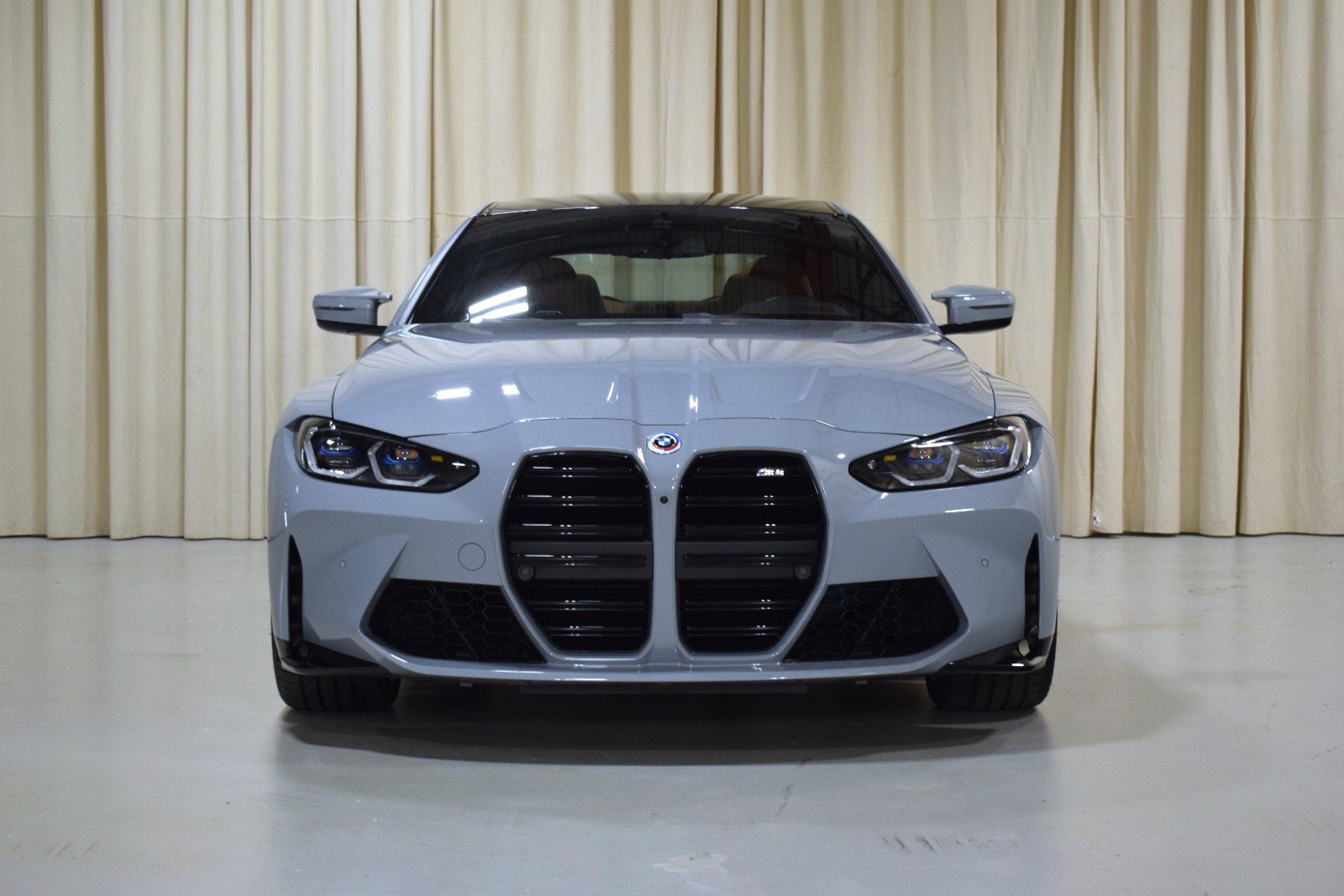 Used 2023 BMW M4 Coupe w/ M Driver's Package image 9