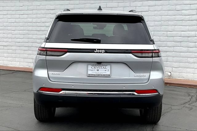 New 2026 Jeep Grand Cherokee Laredo X AWD/4WD image 3