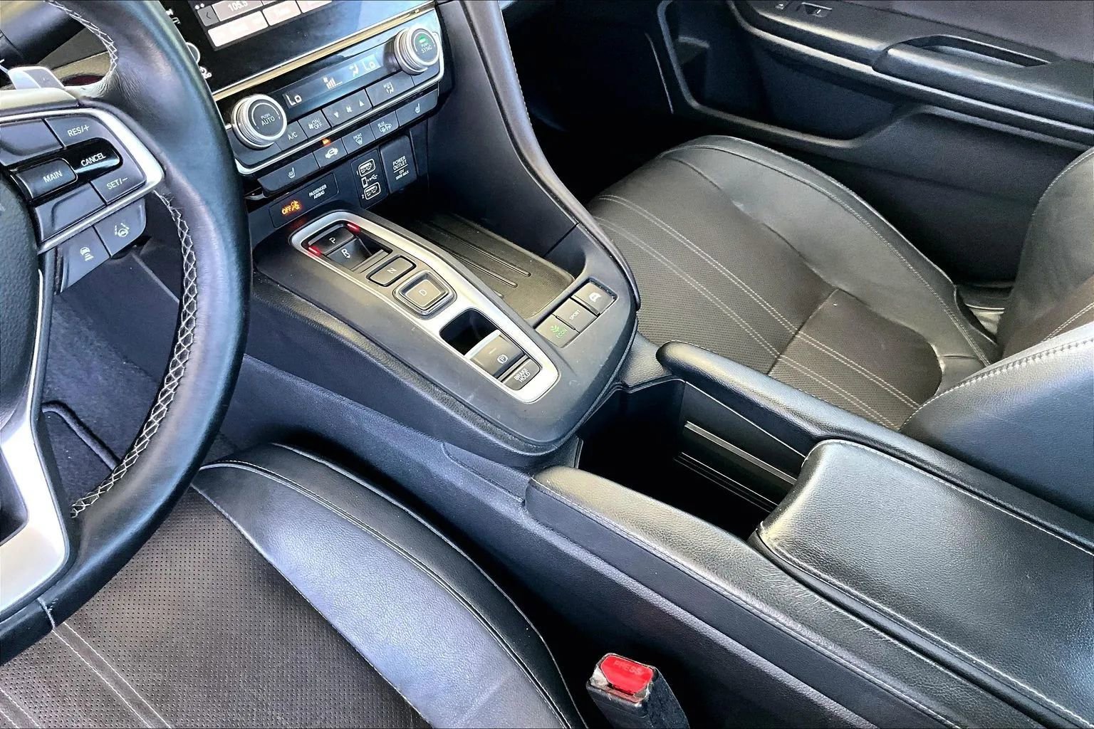 Used 2019 Honda Insight Touring image 15