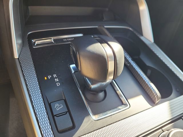 Used 2025 MAZDA CX-70 3.3 Turbo w/ Premium Package AWD/4WD image 23