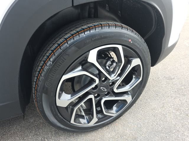 New 2026 Chevrolet Trax RS w/ Sunroof Package image 7