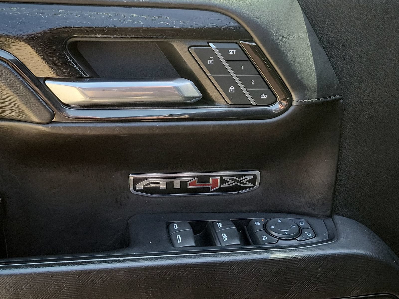 Certified 2022 GMC Sierra 1500 AT4X AWD/4WD image 23