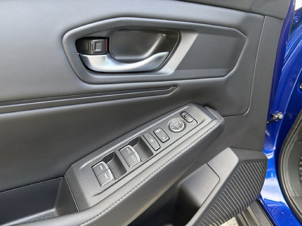 Used 2025 Honda Accord Sport image 37