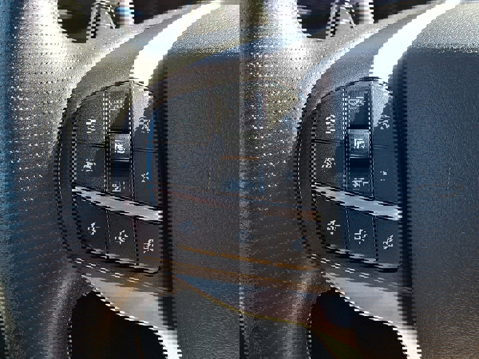 Used 2020 Ford Explorer ST w/ ST Street Pack image 22