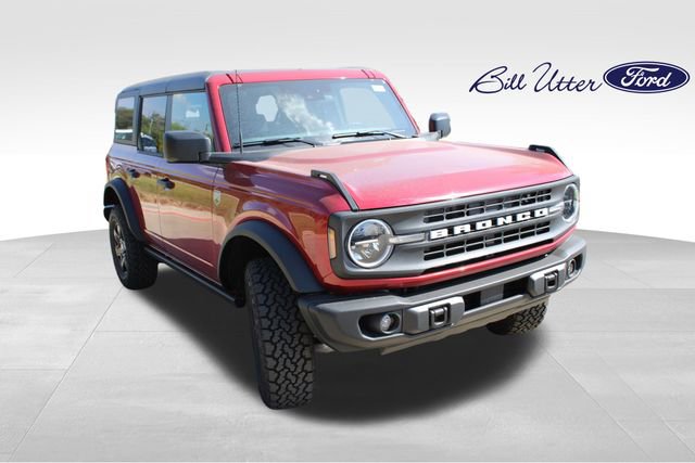 New 2025 Ford Bronco Big Bend w/ Black Diamond Package image 2