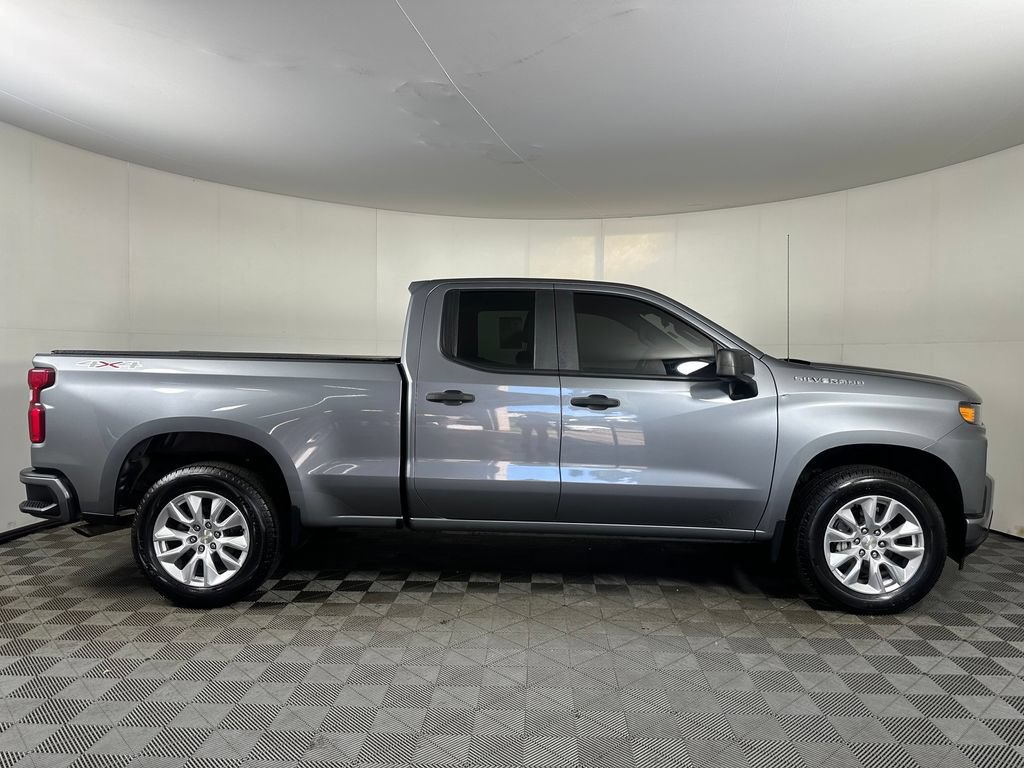Used 2021 Chevrolet Silverado 1500 Custom AWD/4WD image 6