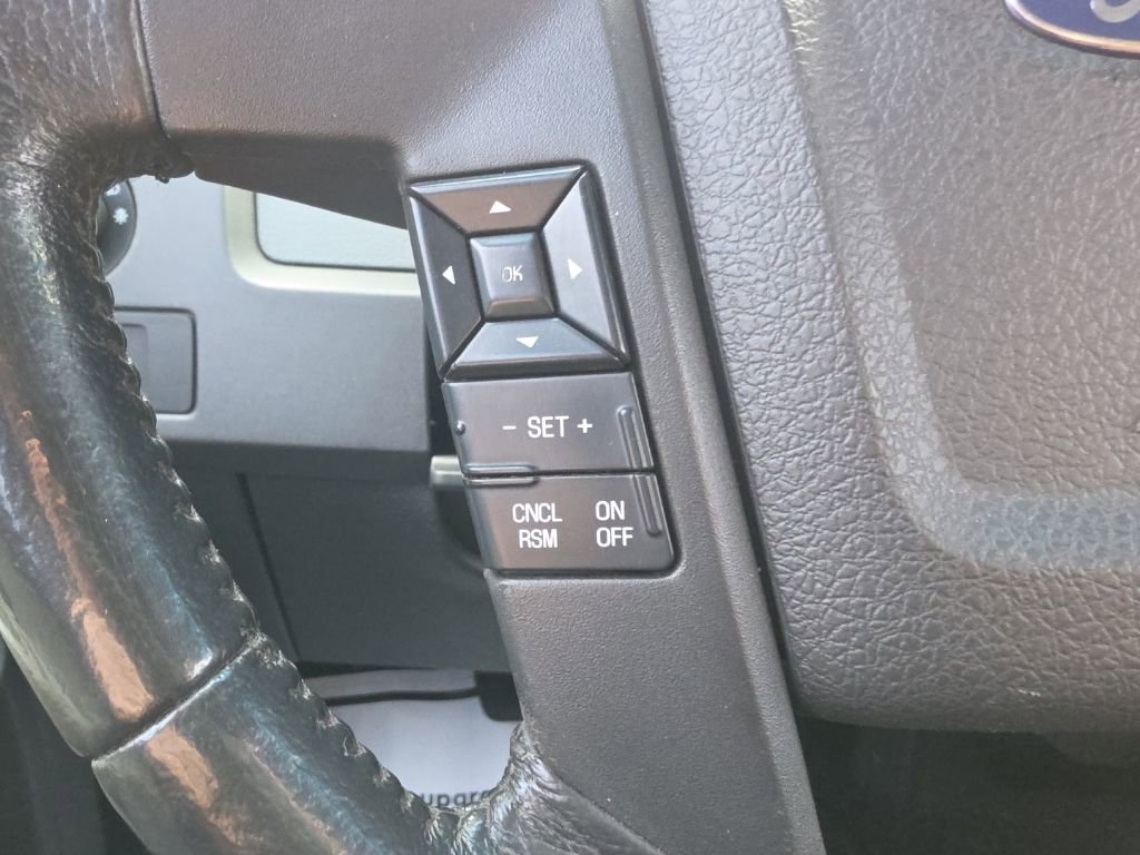 Used 2013 Ford F150 XLT w/ Luxury Equipment Group image 11